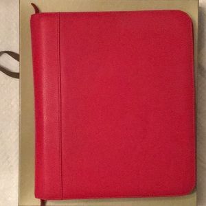 Circa leather organizer